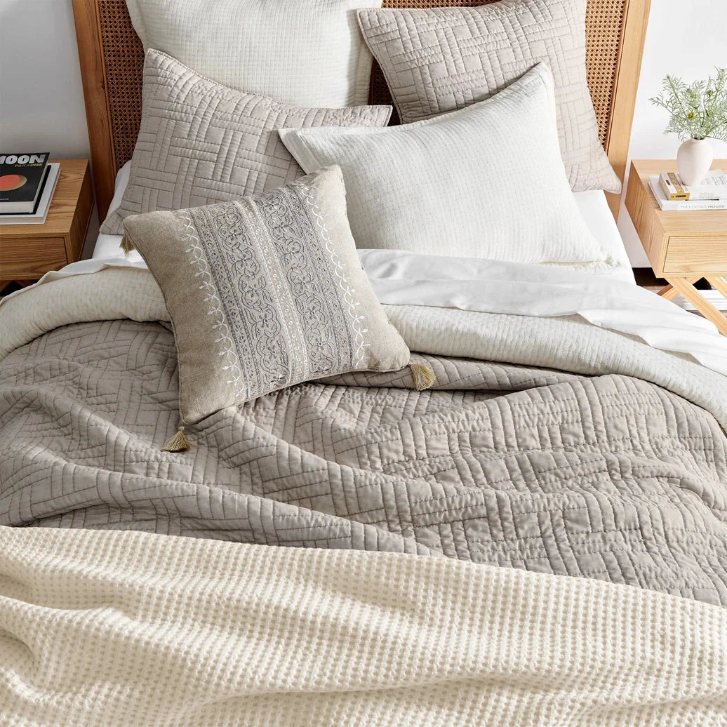 Melange Stitch Reversible Quilt Set - Natural